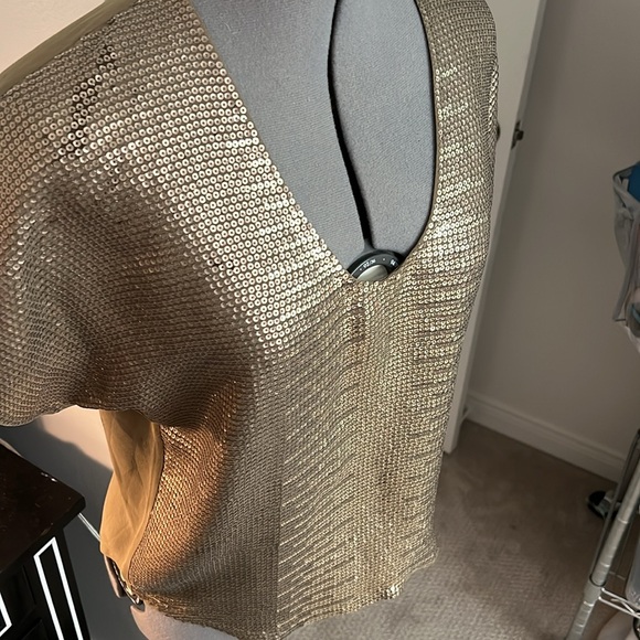Gold Sequin Top - Picture 2 of 7